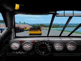 [Скриншот: NASCAR Racing 2]